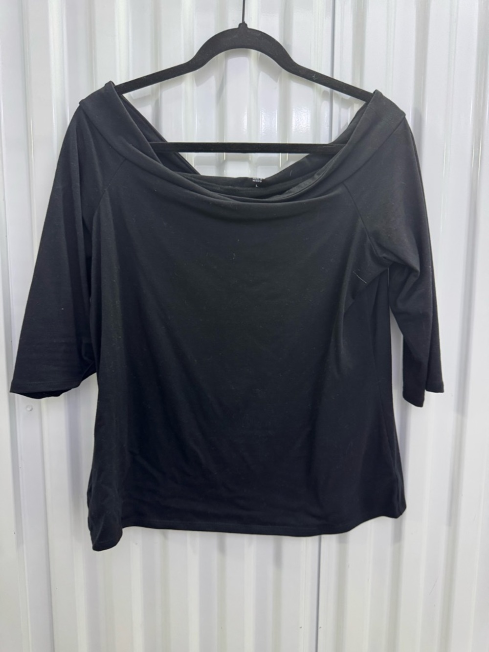 LOFT Off-Shoulder Black Women's Top - Classic Casual Style